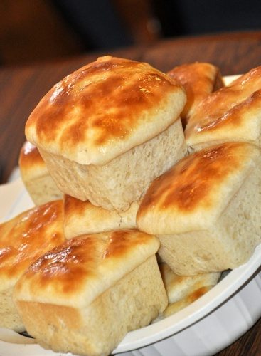 Benefiel Yeast Rolls