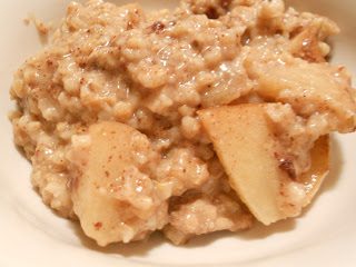 Apple Cranberry Crock Pot Oatmeal