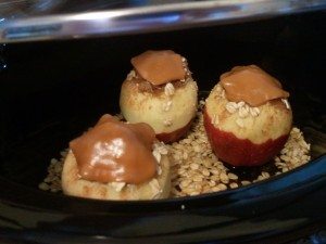 Crock Pot Oatmeal Caramel Apples