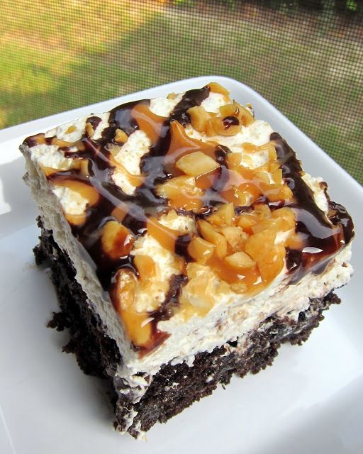 Snickers Cake