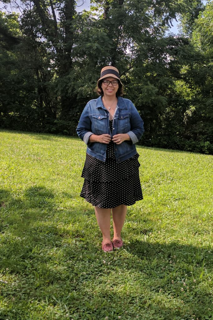 Join me on my journey to find plus size clothing that I love during my 30 days of Outfit of the Day project. I am sharing my fashion hits and misses each week in an effort to create a closet I love.